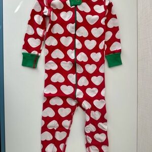 Hanna Andersson Red Heart Zip Sleeper with Green Trim